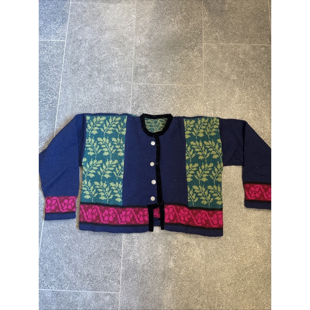 Norway Style Fair isle Handmade Sweater Wool Velvet Trim Silver Buttons